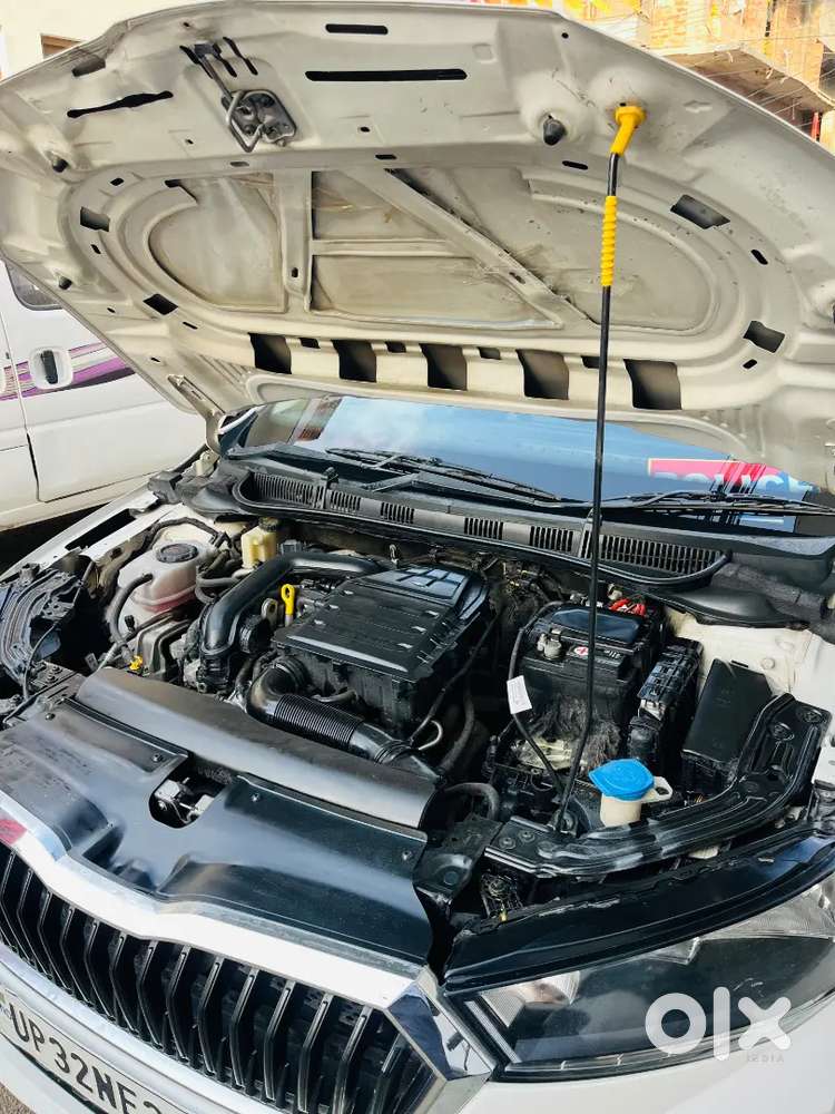 Skoda Slavia 2022 Petrol Well Maintained