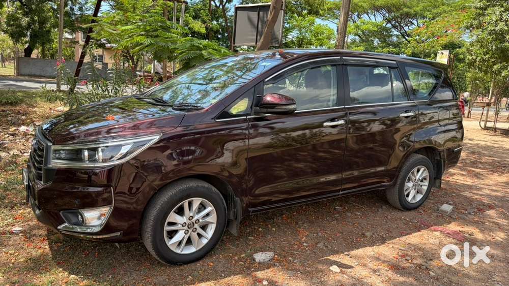 Toyota Innova Crysta 2018