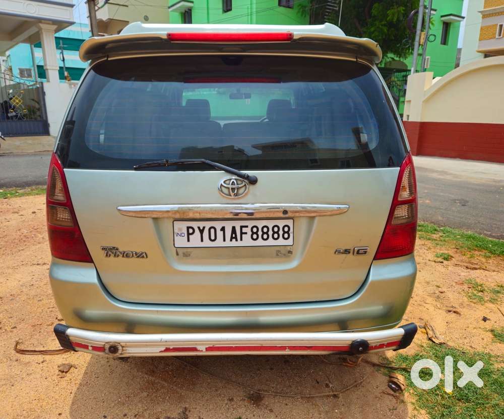 Toyota Innova 2.5 G (diesel) 8 Seater, 2006, Diesel