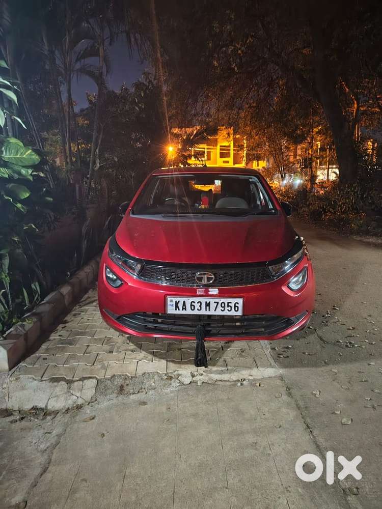 Tata Altroz Petrol 2020