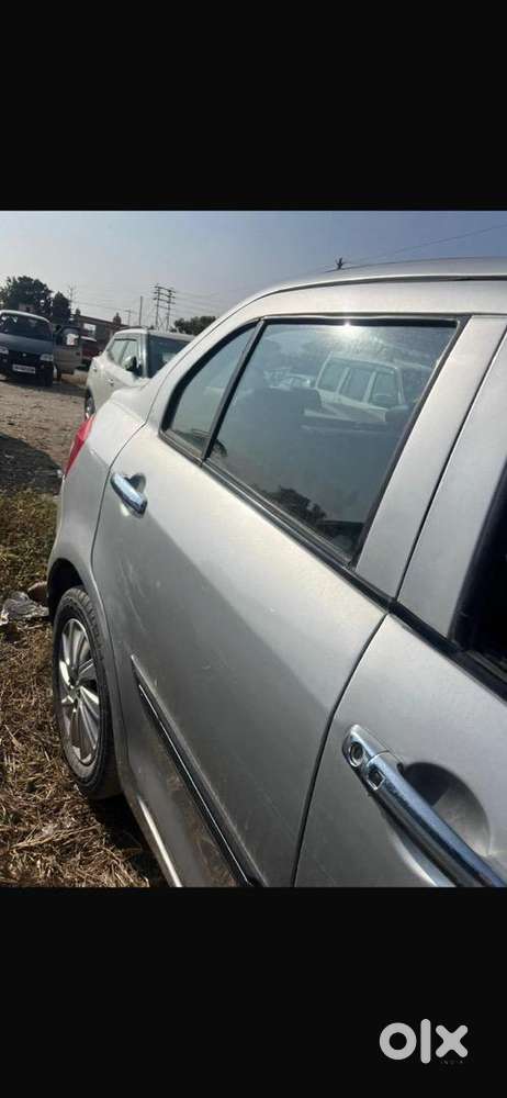 Maruti Suzuki Swift Dzire 2016 Petrol Well Maintained