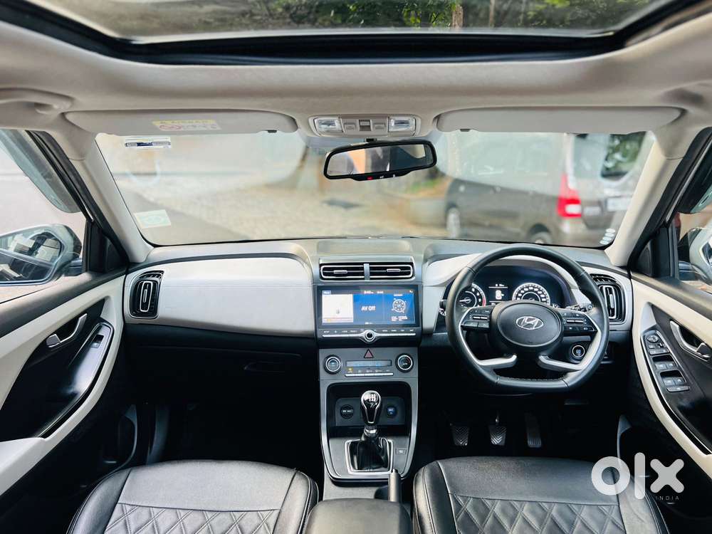 Hyundai Creta Sx Petrol Mt, 2023, Petrol