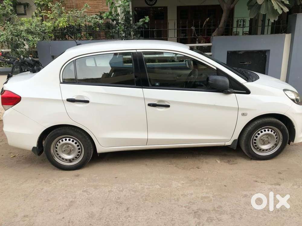 Honda Amaze 2013 Diesel Well Maintained