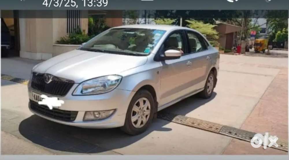Skoda Rapid 1.6 Ambition Plus 2014