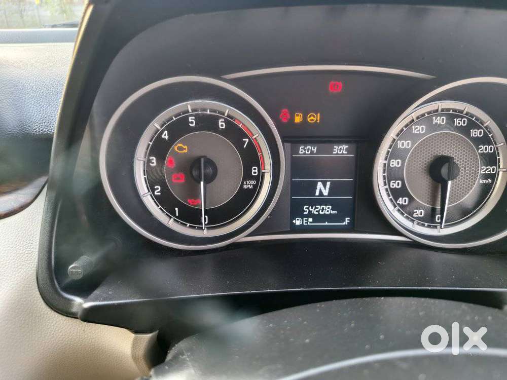 Maruti Suzuki Swift Dzire Vxi(o) Amt, 2018, Petrol