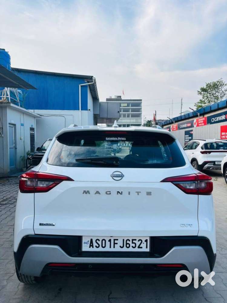Nissan Magnite 1.0 Xv Premium Turbo Cvt (o), 2022, Petrol