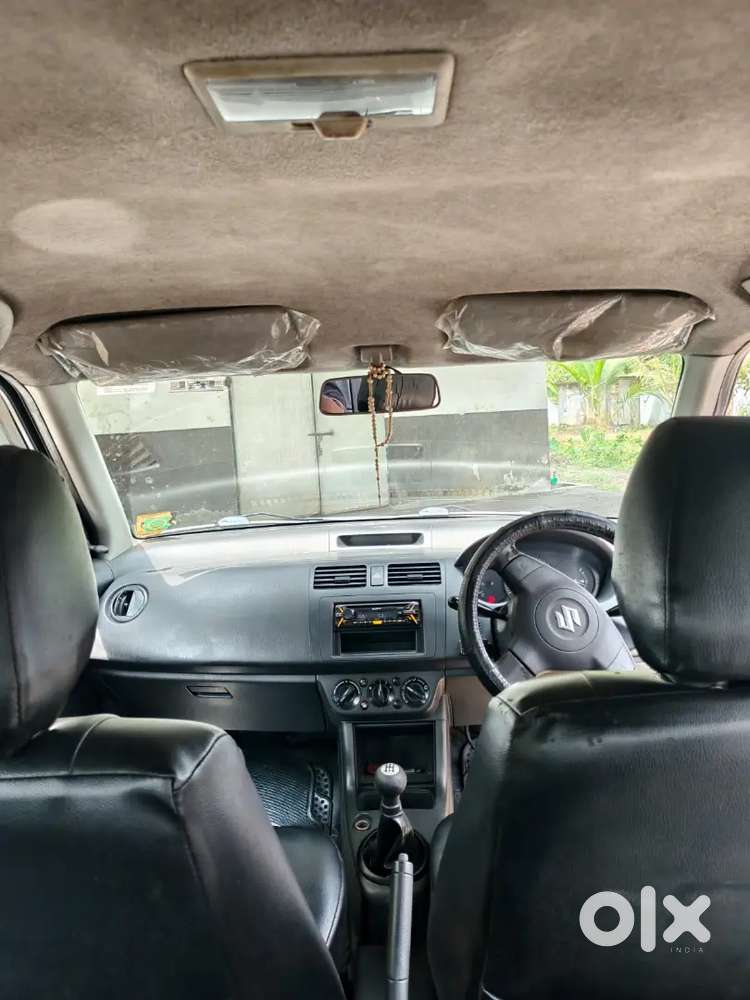 Maruti Suzuki Dzire 2015 Diesel 298200 Km Driven