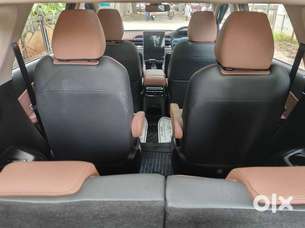 Mg Hector Plus Sharp Pro 1.5 Turbo Petrol Cvt 7 Str, 2023, Petrol