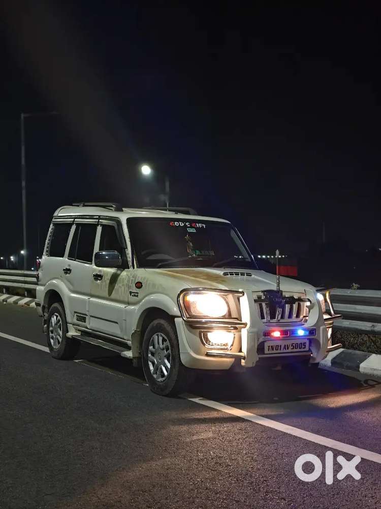 Mahindra Scorpio 2014 Diesel 130000 Km Driven