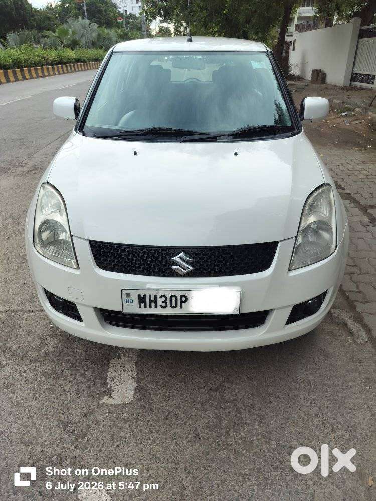 Maruti Suzuki Swift Vxi + Manual, 2010, Petrol