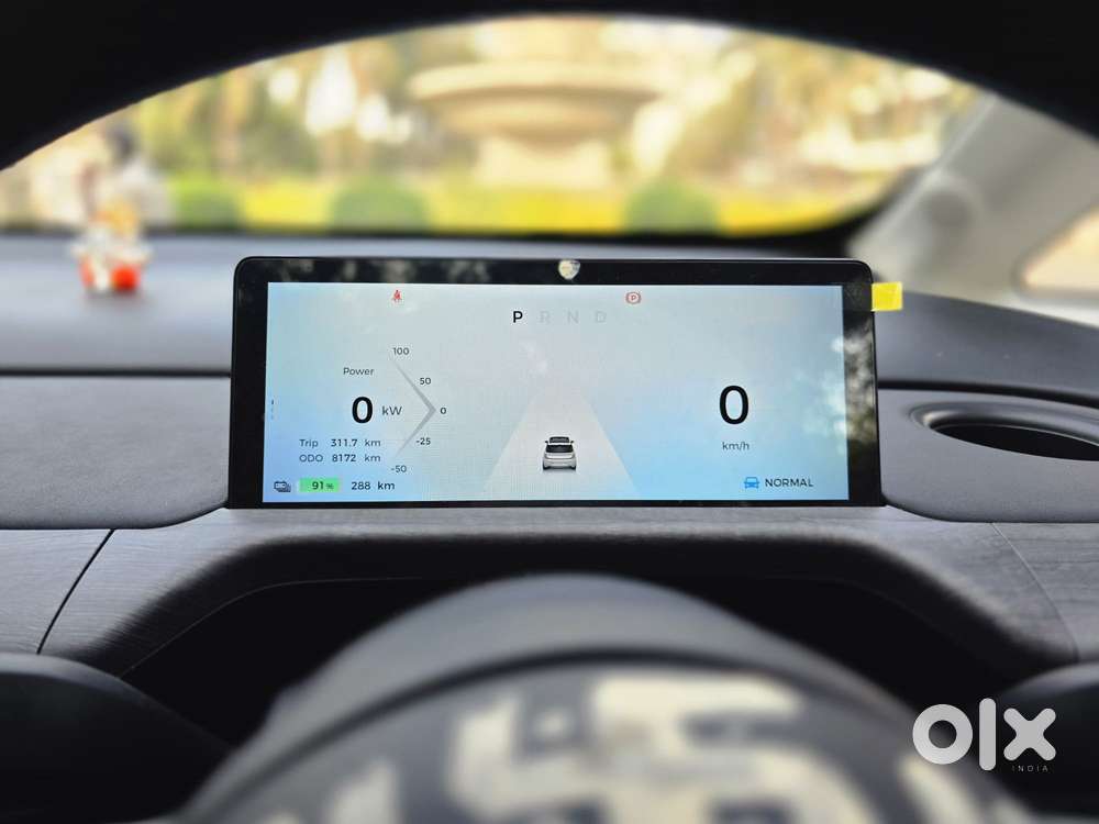 Mg Windsor Ev Essence, 2024, Electric