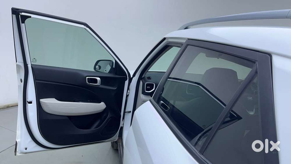 Hyundai Venue 1.2 S (o), 2025, Petrol