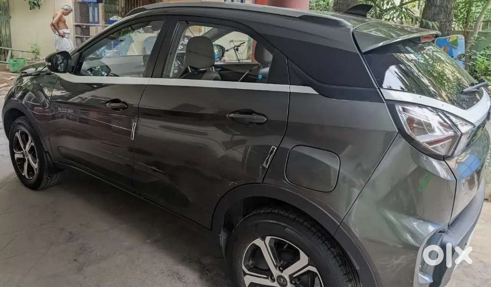 Tata Nexon Revotron 2022 Automatic