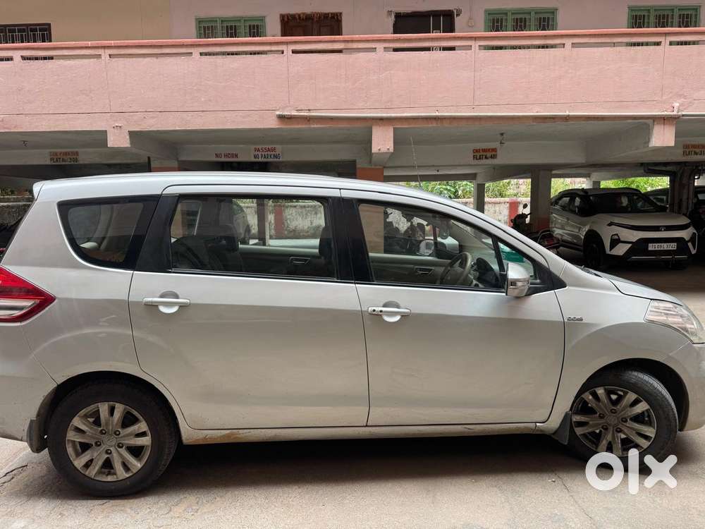 Maruti Suzuki Ertiga Zdi+ Shvs, 2016, Diesel