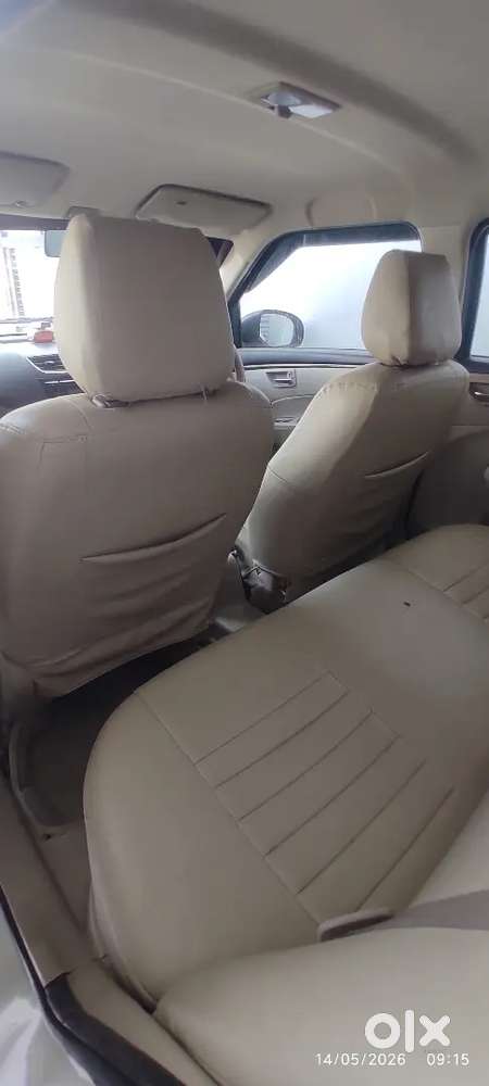 Army Person Car  Ghare Rakhi Hoe