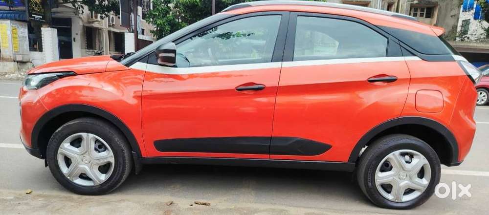 Tata Nexon 1.2 Revotron Xma Amt (s), 2022, Diesel