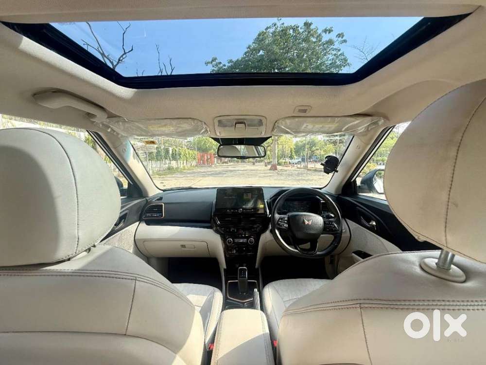 Mahindra Xuv400 Ev El Fast Charger Dt, 2024, Electric