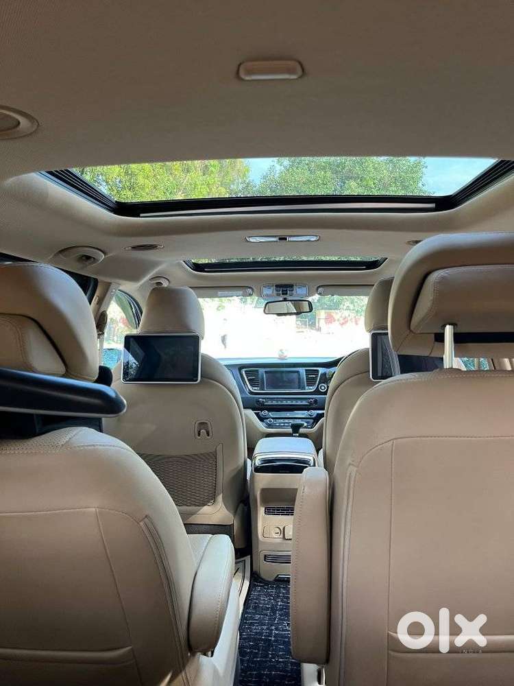Kia Carnival Limousine Plus 7 Str, 2022, Diesel