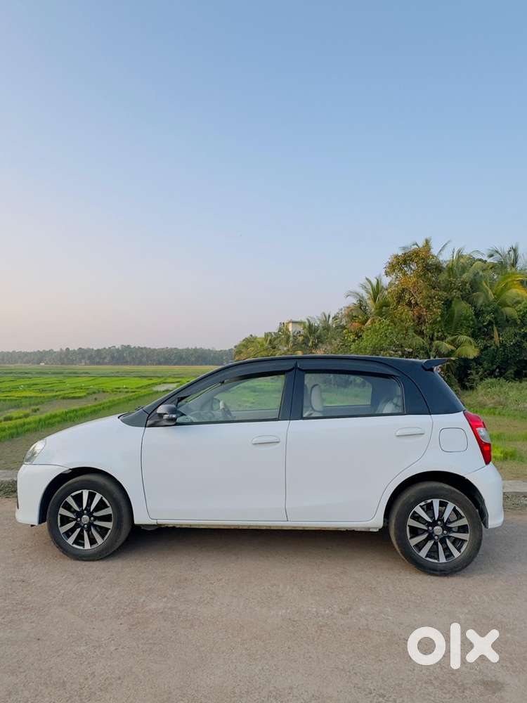 Toyota Etios Liva 2017 Diesel Well Maintained