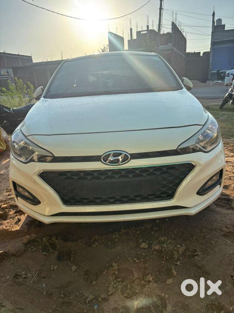 Hyundai Elite I20 2020 Petrol 33000 Km Driven