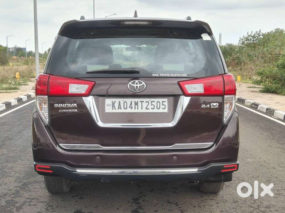 Toyota Innova Crysta 2.4 Vx Mt, 2017, Diesel