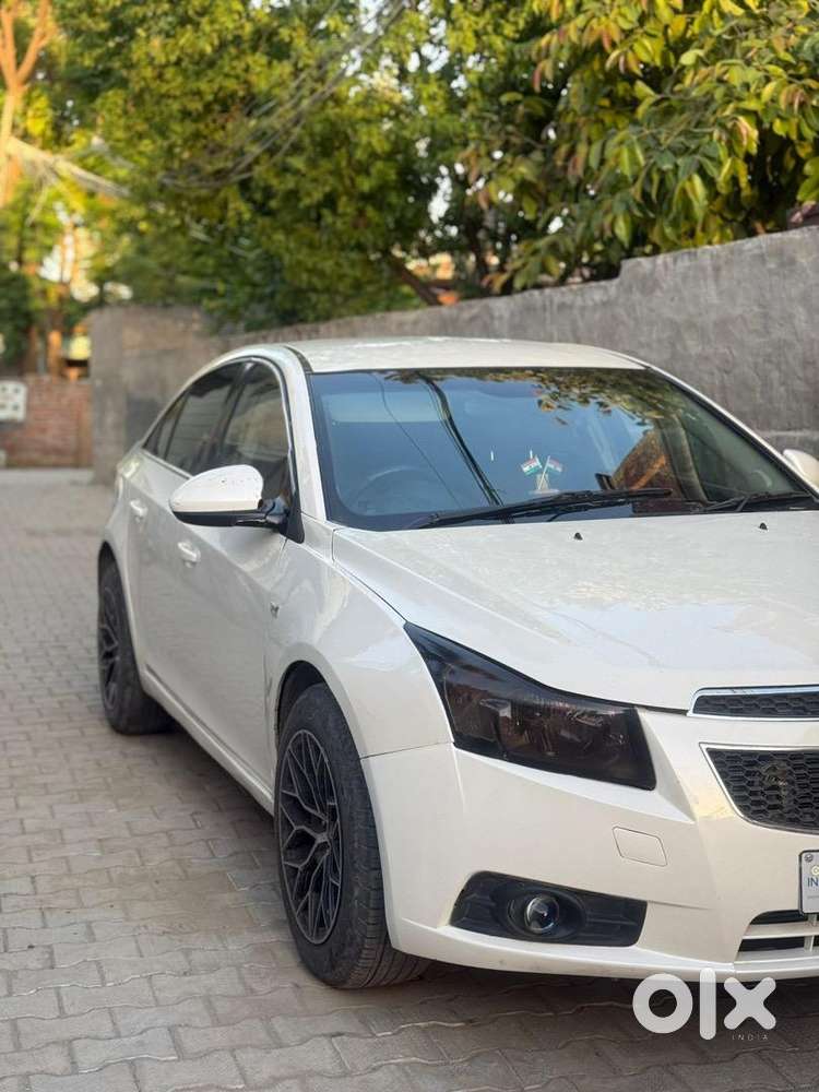Chevrolet Cruze 2011 Diesel Well Maintained