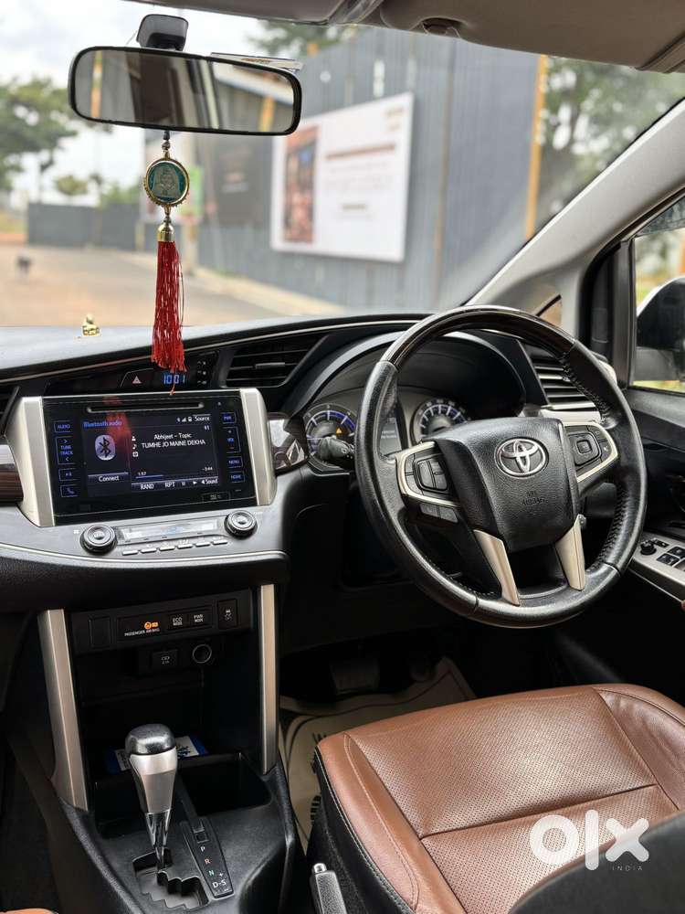 Toyota Innova Crysta 2.8z Automatic, 2019, Diesel