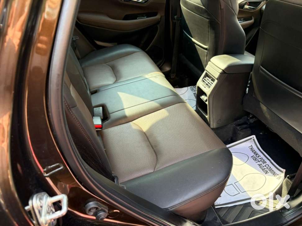 Toyota Urban Cruiser Hyryder 1.5 V Hybrid, 2023, Petrol