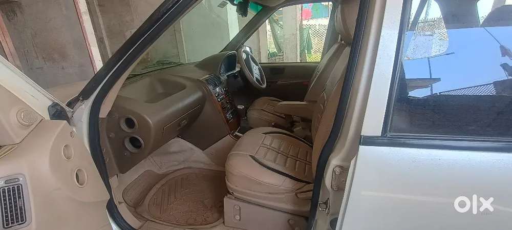 Tata Safari 2011