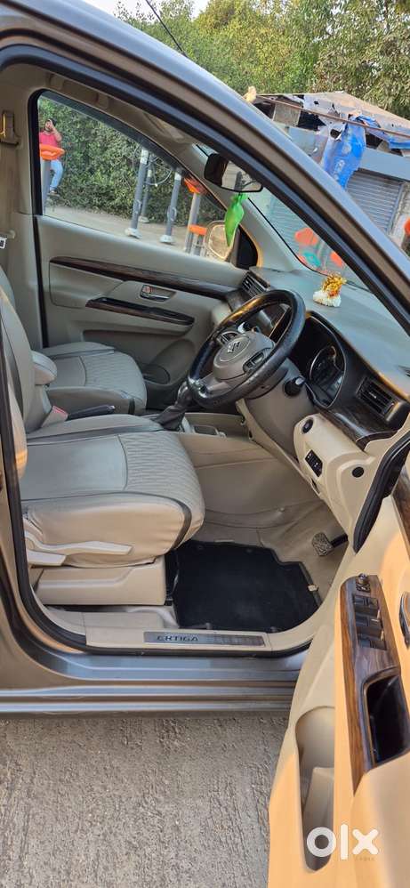 Maruti Suzuki Ertiga Zxi At Petrol, 2019, Petrol