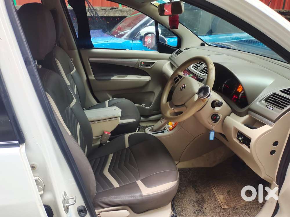 Maruti Suzuki Ertiga Vxi At Petrol, 2017, Cng & Hybrids