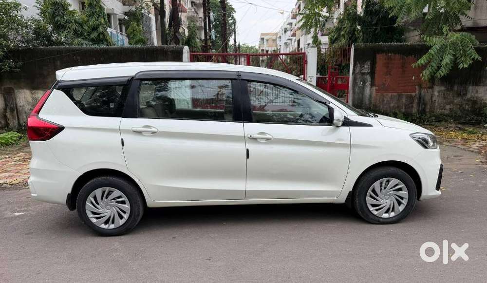 Maruti Suzuki Ertiga Vxi Shvs, 2021, Petrol