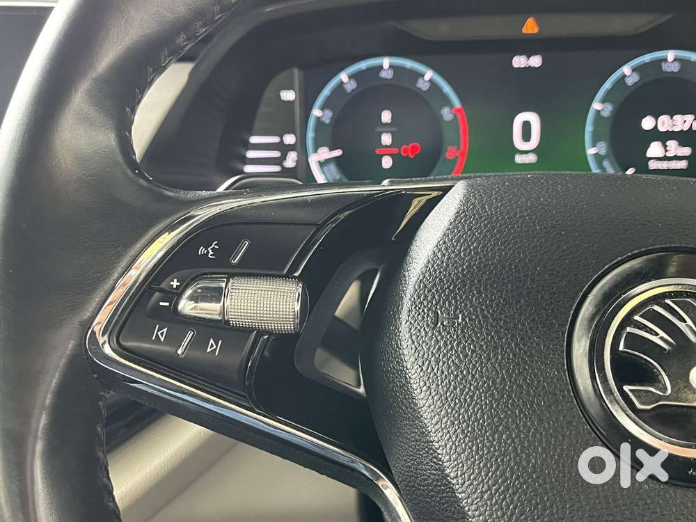 Skoda Octavia 2.0 Style Tsi At, 2021, Petrol