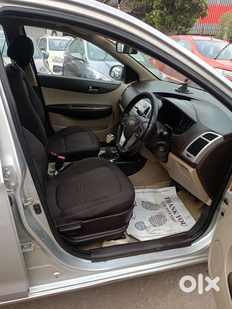 Hyundai I20 Sportz 1.2 Bs-iv, 2011, Diesel