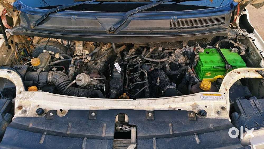 Mahindra Tuv 300 T8, 2016, Diesel