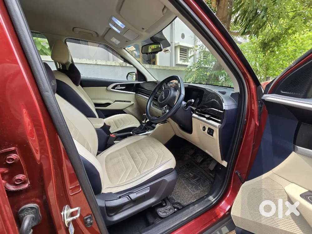 Kia Carens 2022 Diesel Well Maintained