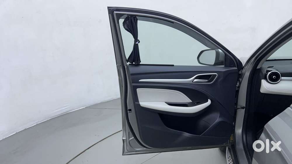 Mg Astor 1.5 Sharp(o) Cvt Ivory, 2024, Petrol