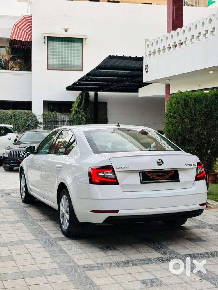 Skoda Octavia 1.8 Tsi At L K, 2018, Petrol