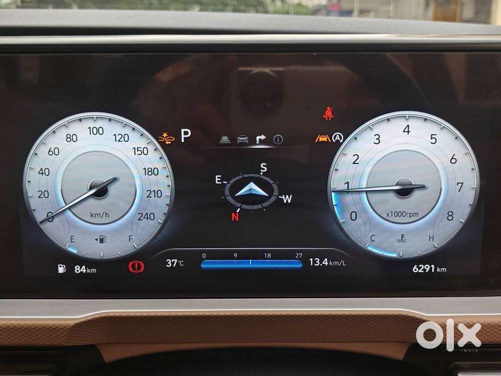 Hyundai Alcazar Signature (o) 6 Str 1.5 Petrol Dct, 2024, Petrol