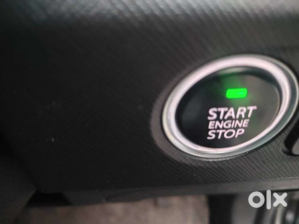 Tata Punch Accomplished Mt Sunroof, 2023, Petrol