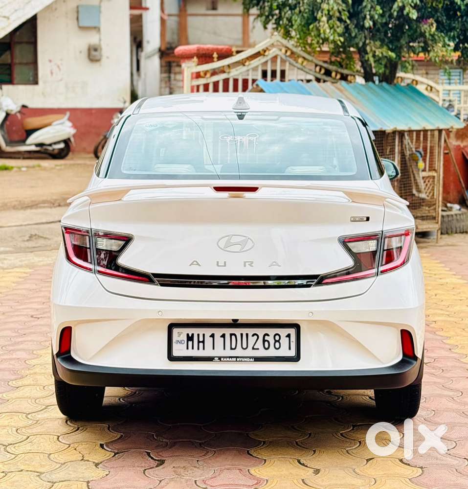 Hyundai Aura Sx Manual, 2025, Cng & Hybrids