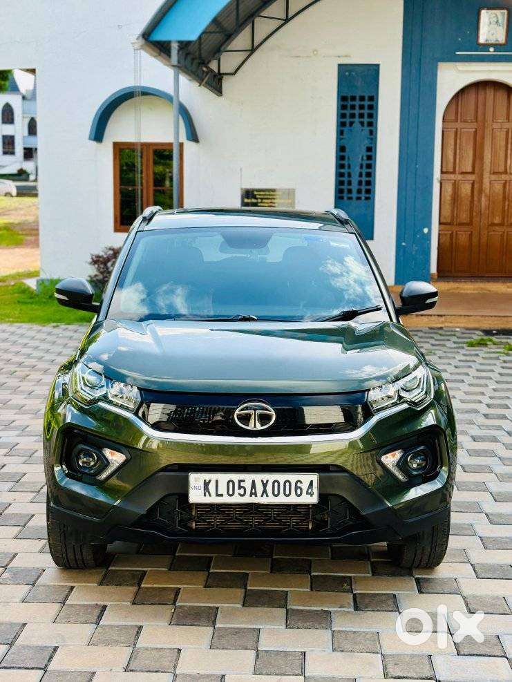 Tata Nexon 1.2 Revotron Xma Amt (s), 2021, Petrol
