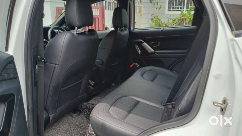 Tata Harrier Fearless Dual Tone, 2024, Diesel