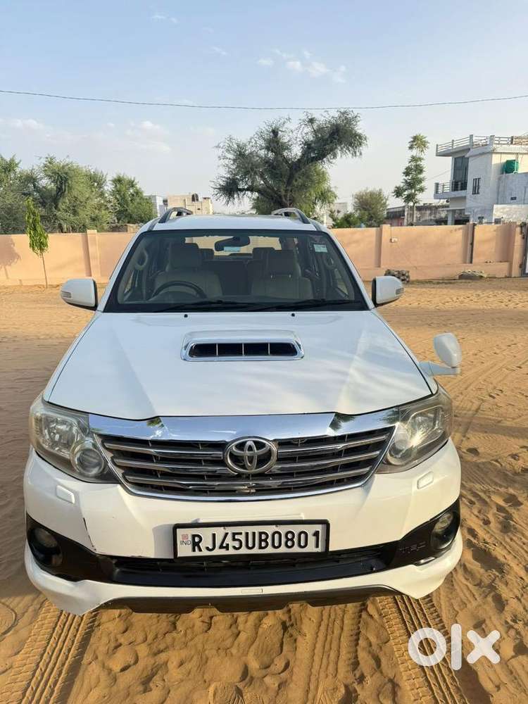Toyota Fortuner 2013 Diesel Well Maintained