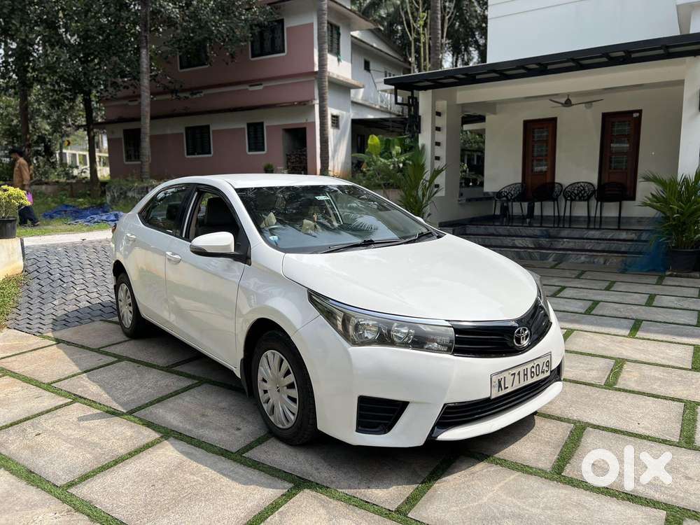 Toyota Corolla Altis 1.8 J, 2014, Diesel