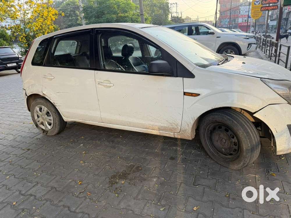 Ford Figo 2014 Diesel 100000 Km Driven