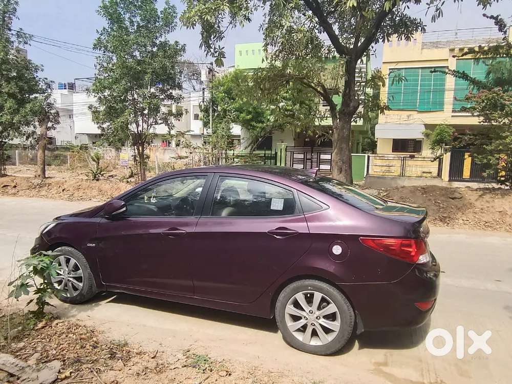 Hyundai Verna 2012 December -diesel 100000 Km Driven