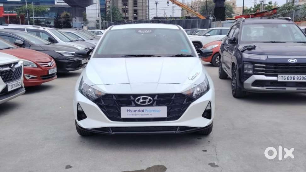 Hyundai I20 Sportz 1.2 Ivt, 2023, Petrol