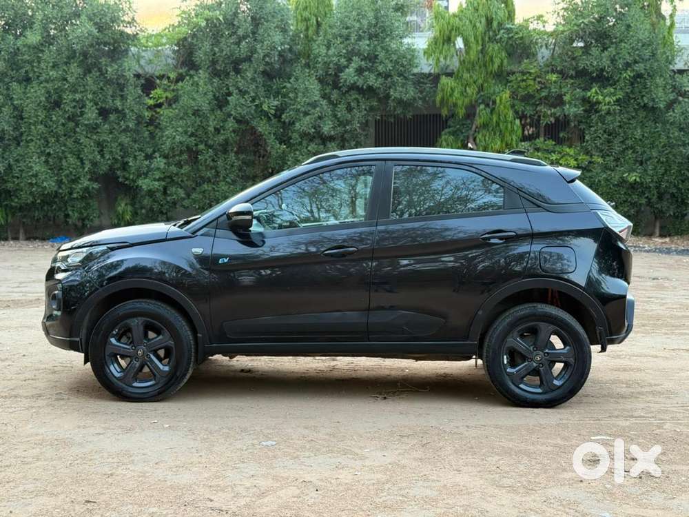 Tata Nexon Ev Xz Plus Dark Edition, 2022, Electric