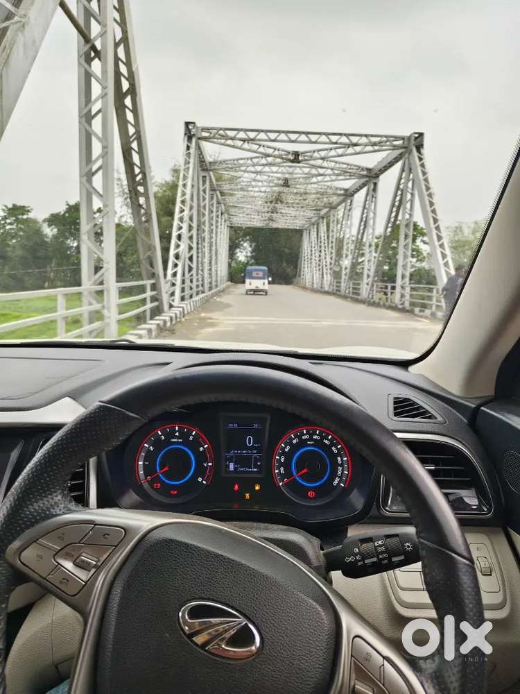 Mahindra Xuv300 W8 Petrol 2023
